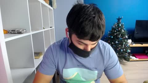 Tommy online show from January 19, 7:37 pm