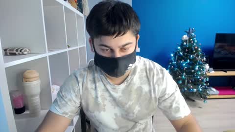 Tommy online show from January 8, 7:13 pm