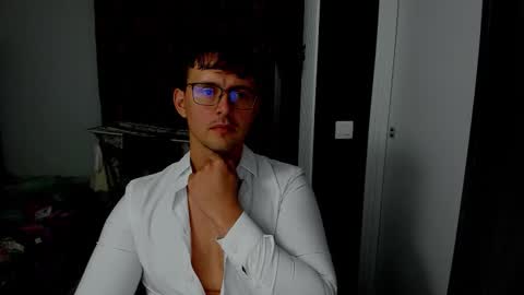 Sexxymuscles4U online show from October 8, 12:20 pm