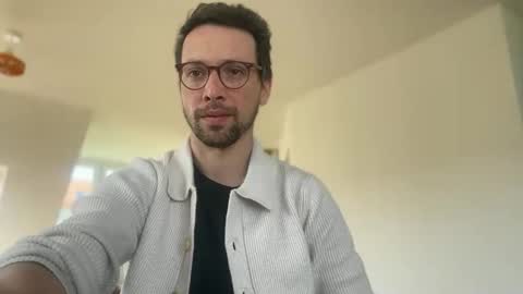 sexyleo8282 online show from April 23, 9:58 am