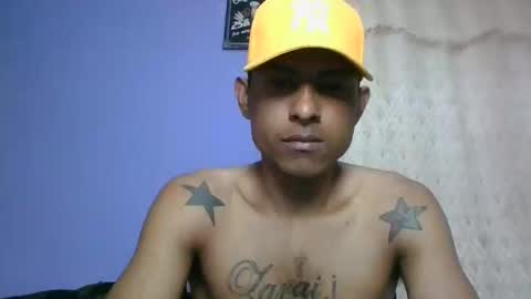 Snapshot of sexyleon69 chatting on March 4, 5:21 am Sexy leon online show from March 4, 5:21 am