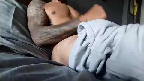 Snapshot of sexymexmen chatting on November 1, 1:26 pm Sexy Diego online show from November 1, 1:26 pm