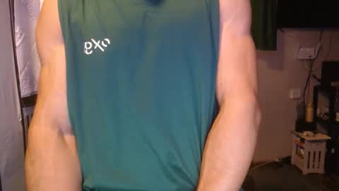 sexystrongcum online show from February 7, 6:09 am