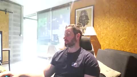 shad0w_hunter online show from March 9, 2:00 pm