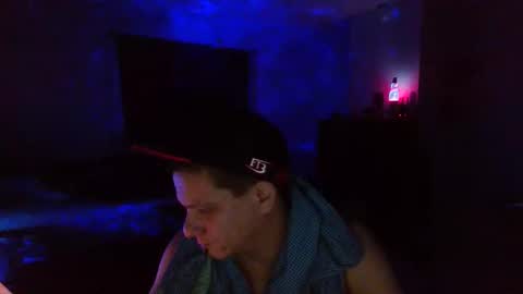 shades455 online show from March 15, 5:37 am