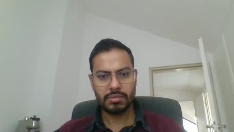 Snapshot of sharmamanxyz chatting on October 20, 9:35 am sharmamanxyz online show from October 20, 9:35 am