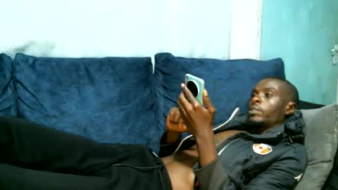 Snapshot of shikwekwe chatting on September 29, 11:22 pm Collorewamadeals online show from September 29, 11:22 pm