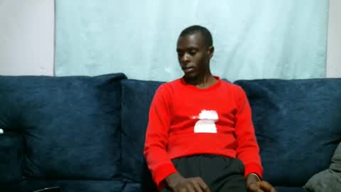 Snapshot of shikwekwe chatting on February 14, 10:37 pm Collorewamadeals online show from February 14, 10:37 pm