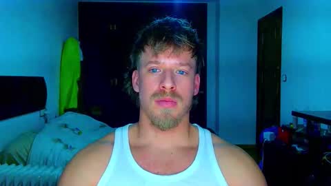 Cick Goreskin online show from February 1, 2:10 am