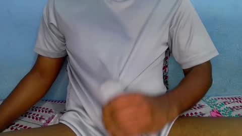 shyeyes online show from January 23, 2:23 am