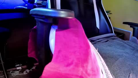 Klark Bent online show from November 23, 8:31 pm