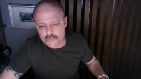MidnightBlue online show from May 1, 2:41 pm