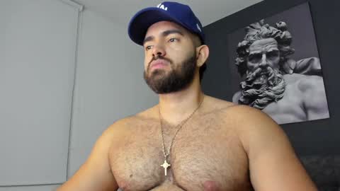 simon_leon01 online show from February 26, 12:27 am