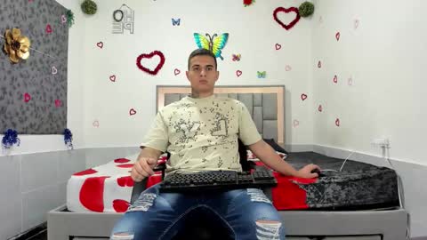 SIMON KELER online show from September 18, 3:08 am