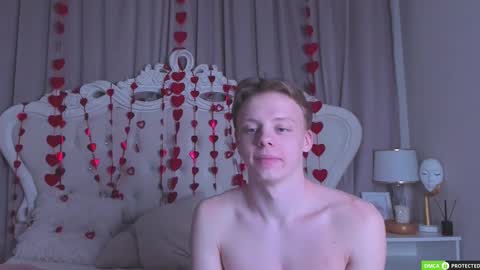 Simon online show from February 13, 10:26 pm