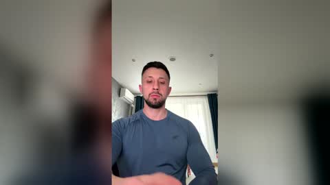 simule online show from January 15, 11:25 am