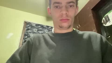 singlemanneedsagirlfriend online show from March 15, 7:49 am