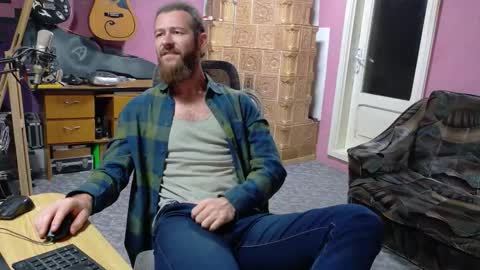 I am The Fourth and only Sir. Pelo online show from October 5, 5:06 pm