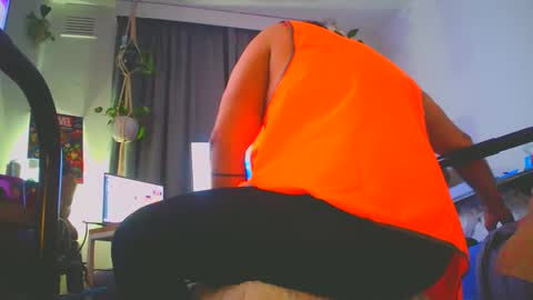 RESPONDS WELL TO ... online show from November 20, 1:43 pm