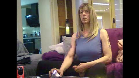 Biancasissy online show from May 1, 9:01 am