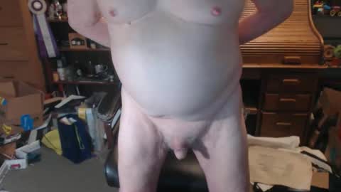 sjbottomboi online show from November 12, 7:03 am