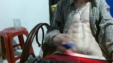 sk8sir online show from May 22, 7:52 pm