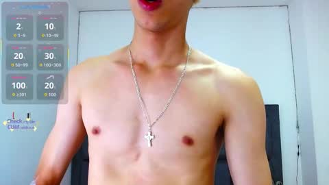 skinny_bigcock20 online show from September 23, 9:14 pm