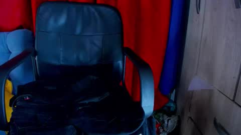 Skyler online show from March 1, 3:17 am