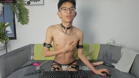 SKYLER BLAZE online show from September 19, 4:18 pm