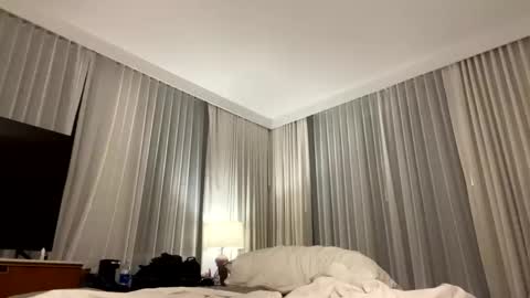 slatersurfer online show from October 30, 8:27 am