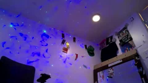 Sleazyycarlitx online show from November 12, 7:03 am