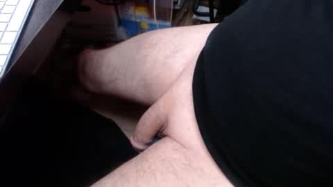 sliderguy699 online show from April 1, 1:02 pm