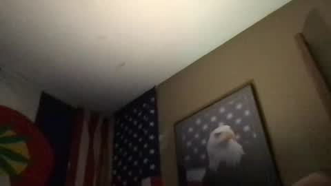 slienthear83 online show from December 9, 5:07 am