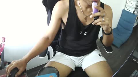 slothfully online show from February 23, 7:38 am