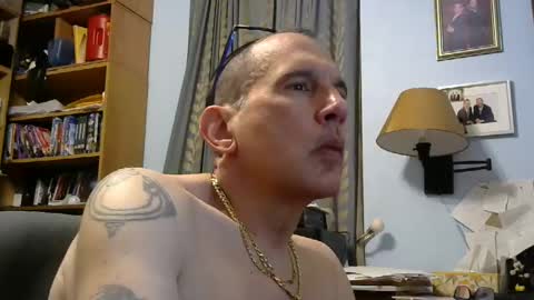 sluttyslave81 online show from February 7, 2:40 am