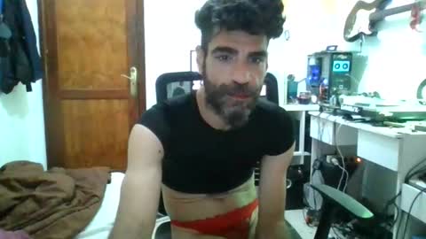 willy online show from December 3, 9:21 pm