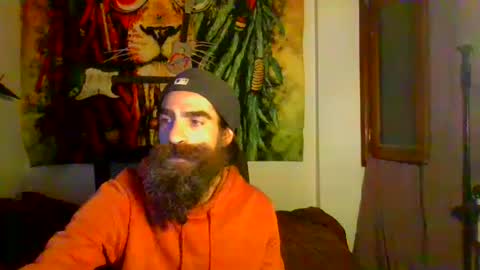 willy online show from December 23, 6:44 am