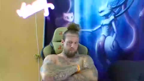 smoke online show from May 30, 11:05 pm