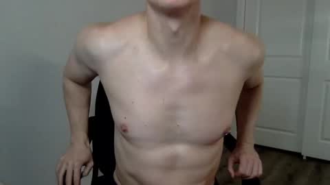 Snapshot of smoothflexiblemuscle chatting on February 19, 4:33 pm SmoothFlexibleMuscle online show from February 19, 4:33 pm