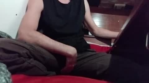 Snapshot of snag1_8 chatting on December 25, 7:56 pm snag1_8 online show from December 25, 7:56 pm