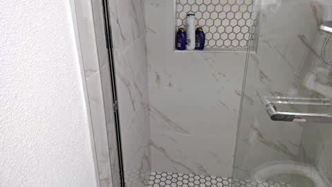 Snapshot of snizniz chatting on December 9, 7:28 am snizniz online show from December 9, 7:28 am