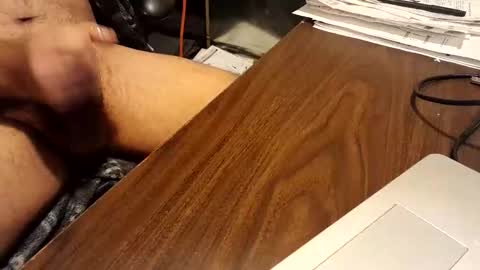 watchmecum online show from November 16, 3:25 pm