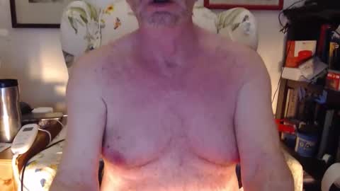 ImYourBitch online show from February 26, 6:48 am