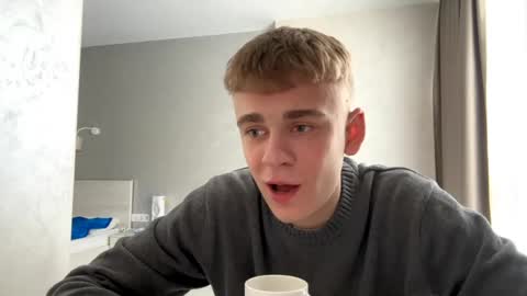 Jett online show from March 17, 1:35 pm