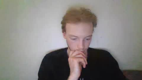 soumi854640 online show from April 6, 3:46 pm