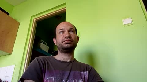 Snaiky online show from April 8, 10:03 am