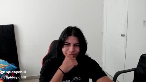 spideychill online show from December 2, 4:29 pm