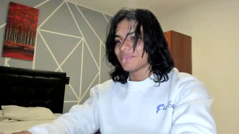 spideychill online show from December 4, 8:34 am