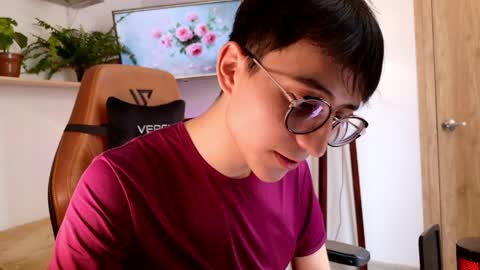 sr_evann online show from March 30, 6:09 pm