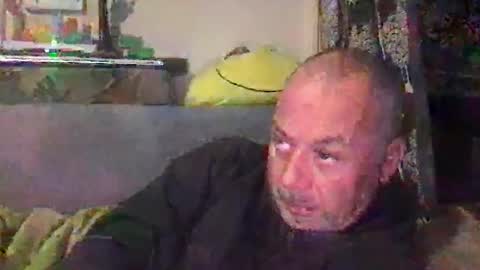 srekos38 online show from March 15, 9:10 pm